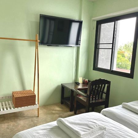 Bake Room Hostel チエンマイ エクステリア 写真